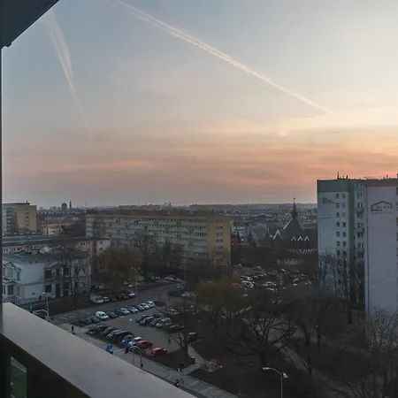 Hanza Tower - Blue Heaven - Pool, Sauna, Sunset View Apartment Szczecin