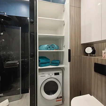 Hanza Tower - Blue Heaven - Pool, Sauna, Sunset View Appartement *