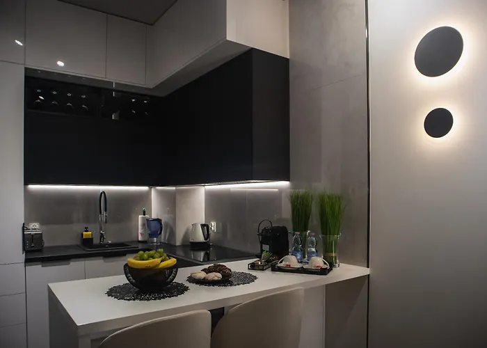 Hanza Tower - Blue Heaven - Pool, Sauna, Sunset View *