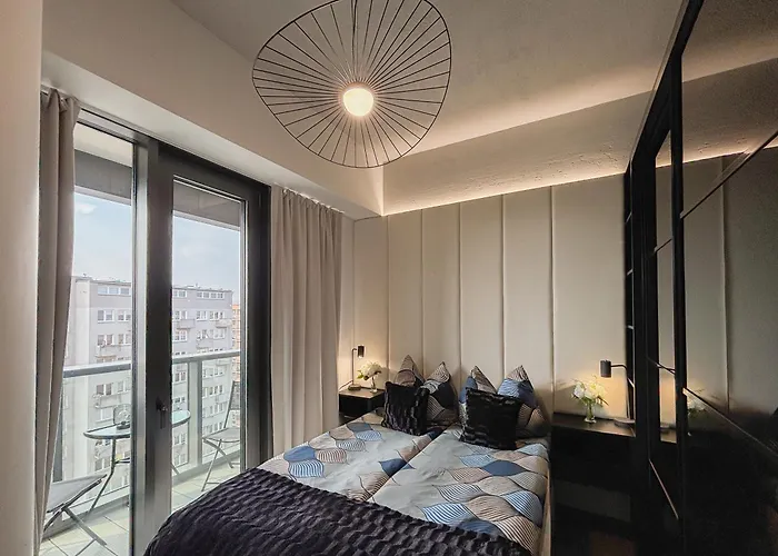 アパート Hanza Tower - Blue Heaven - Pool, Sauna, Sunset View シュチェチン