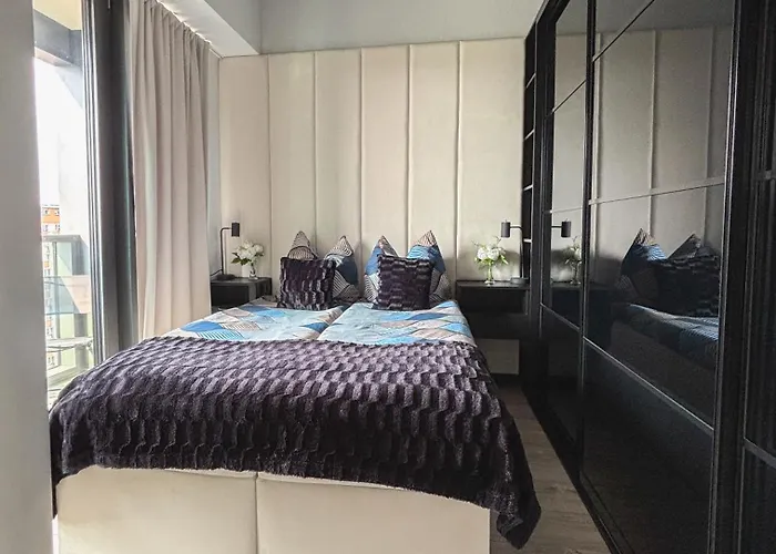 Hanza Tower - Blue Heaven - Pool, Sauna, Sunset View 아파트